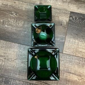 Vintage Anchor Hocking Forest Green Glass Nesting Ashtrays – Set of 3